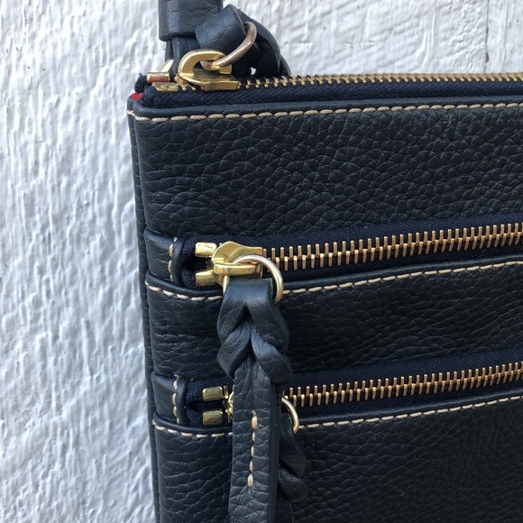 DOONEY & BOURKE Pebble Grain Triple Zip Crossbody Purse Navy - Picture 6 of 15